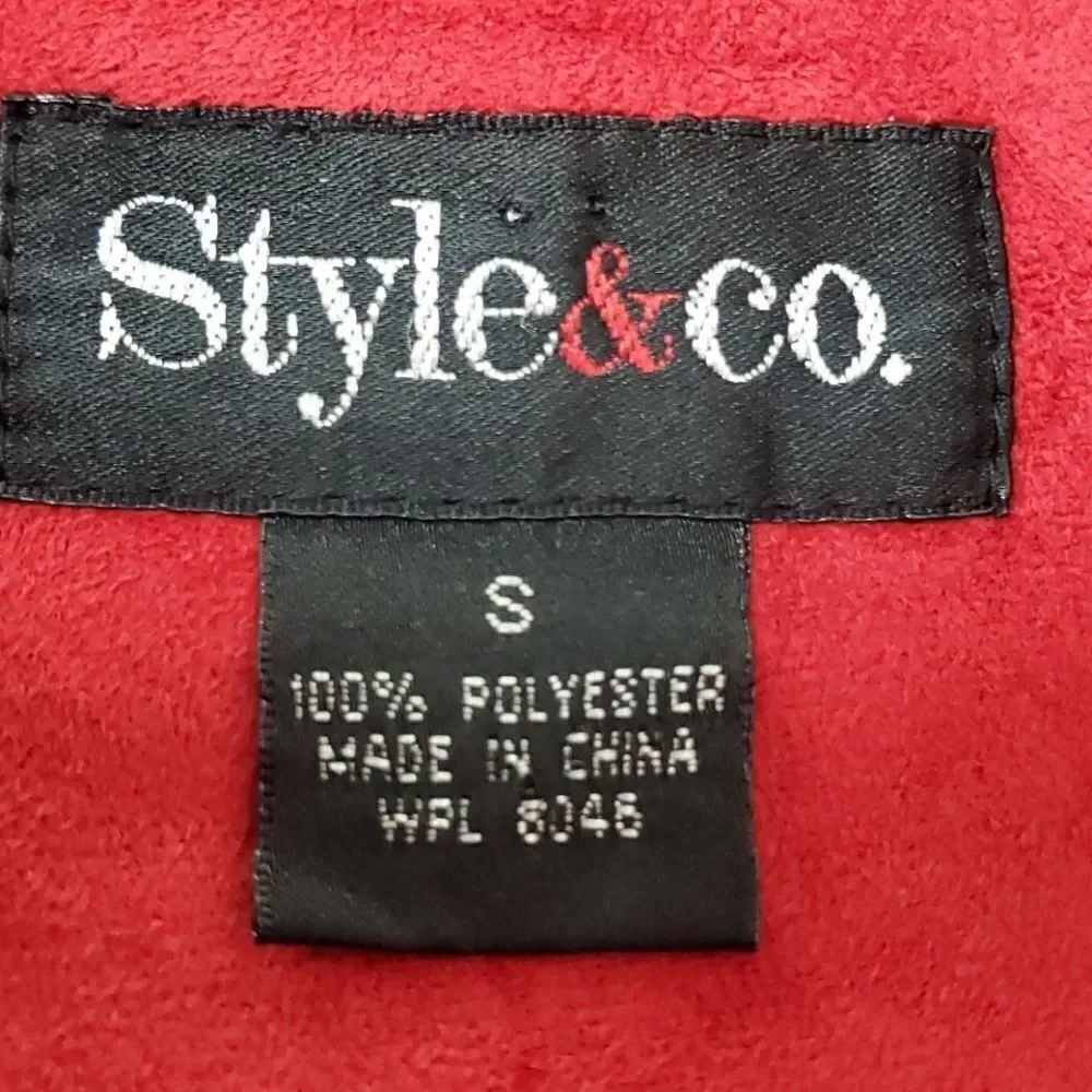 Style & co. Faux fur winter jacket.‎ Small. Beautiful shade of red. Very good.